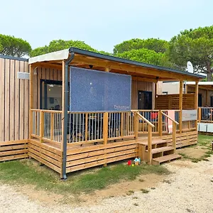 estivo-premium-mobile-homes-on-camping-malibu-beach.hotelinveneto.com/