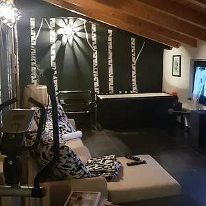 Benessere La Casa Nera 2*, Breno Olaszország