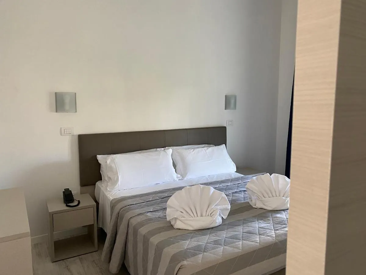 לידו די ג'סולו Hotel Arena